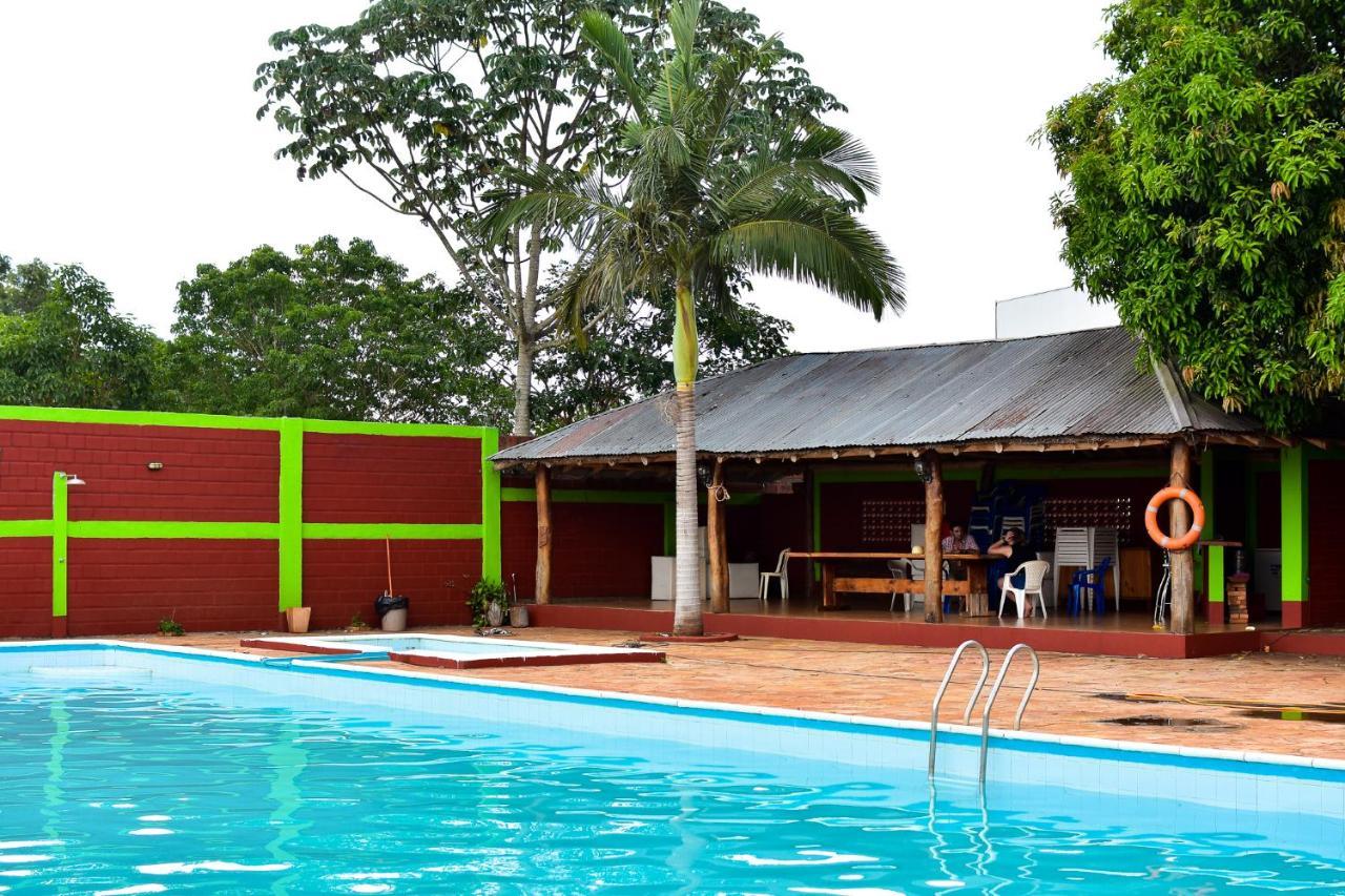 Palmas Park Hotel Y Restaurant Obligado Extérieur photo