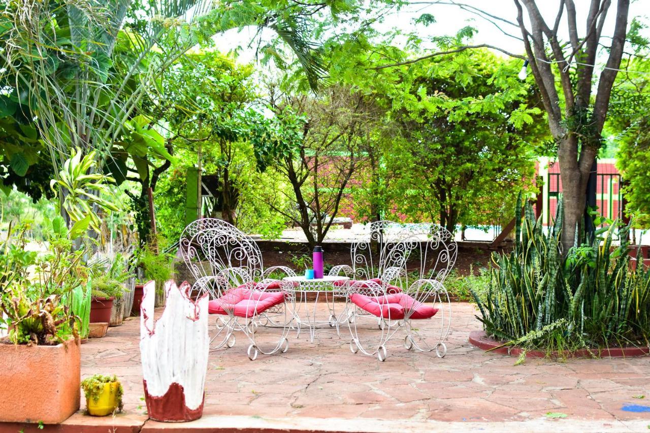 Palmas Park Hotel Y Restaurant Obligado Extérieur photo
